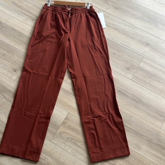 Lululemon pants - Picture 2 of 6